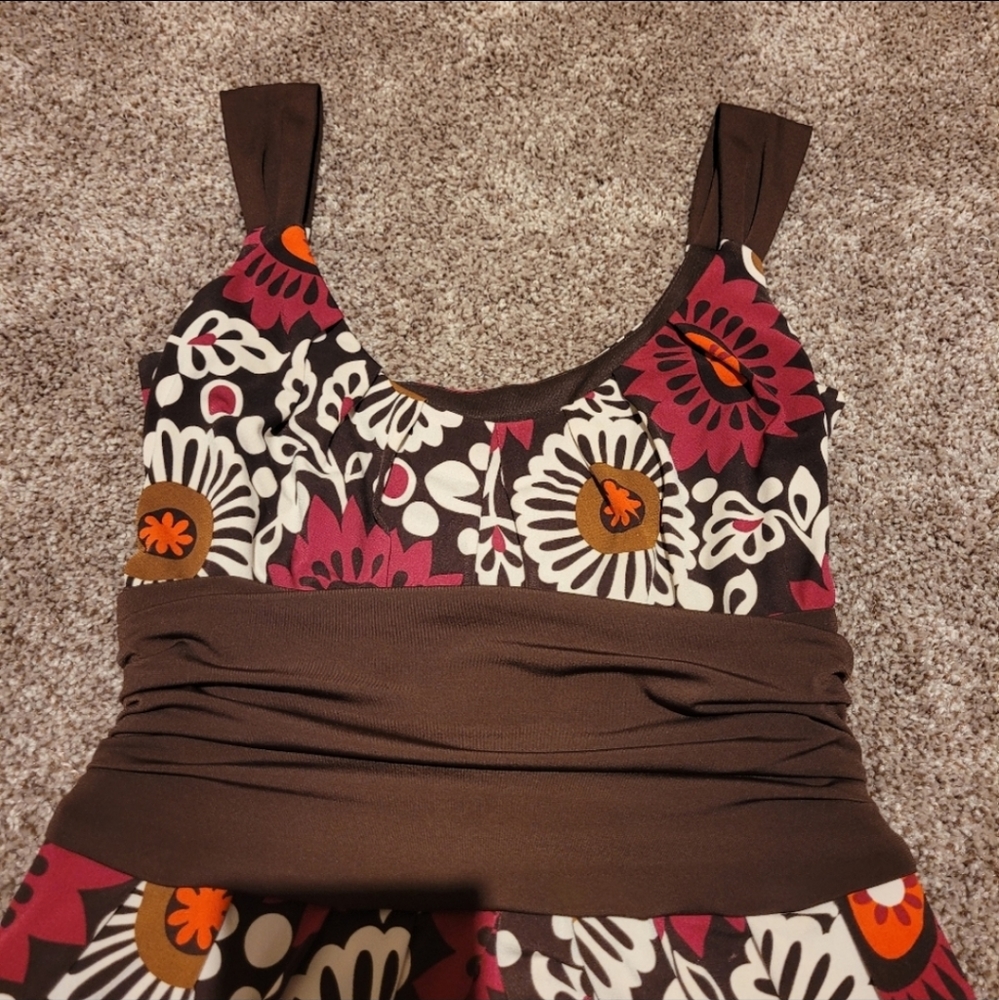 Maggy london sleeveless dress